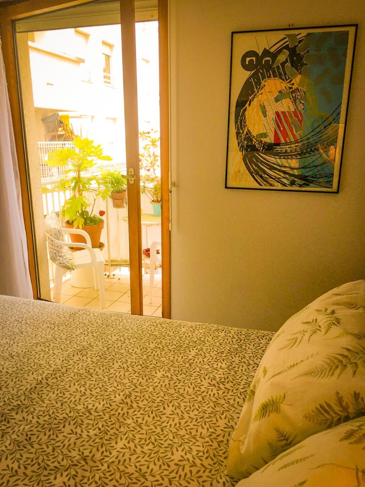 Double Room With Balcony Paris Exteriör bild